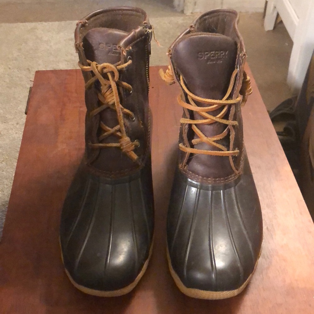 Sperry duck boots leather size 8